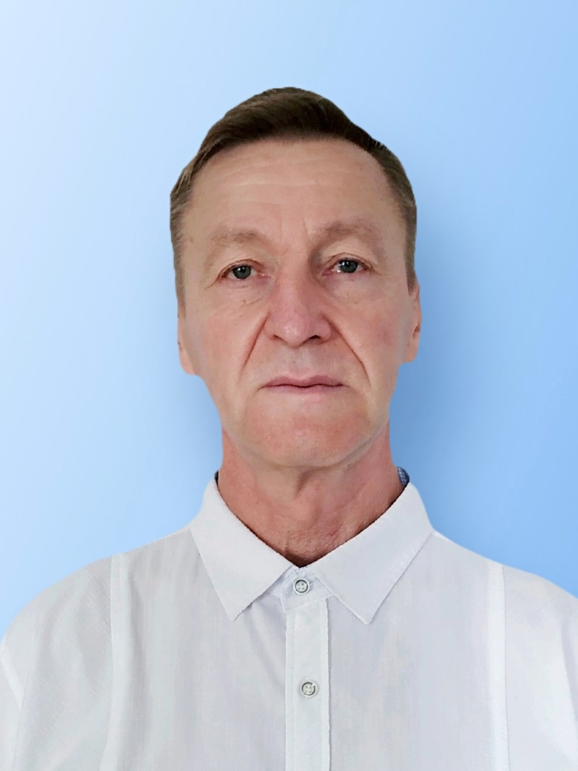 Долганов Александр Николаевич.